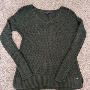 American Eagle Outfitters Green V-Neck Textured Sweater